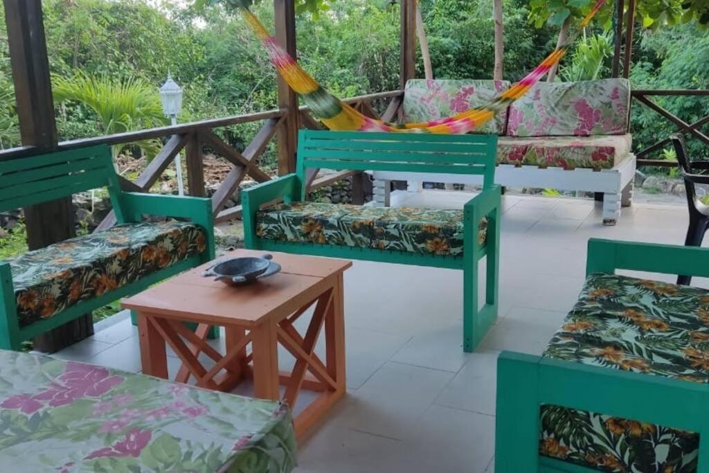 Mi Hermosa - Casa Islena A 70 Metros De La Playa Archibolds 외부 사진